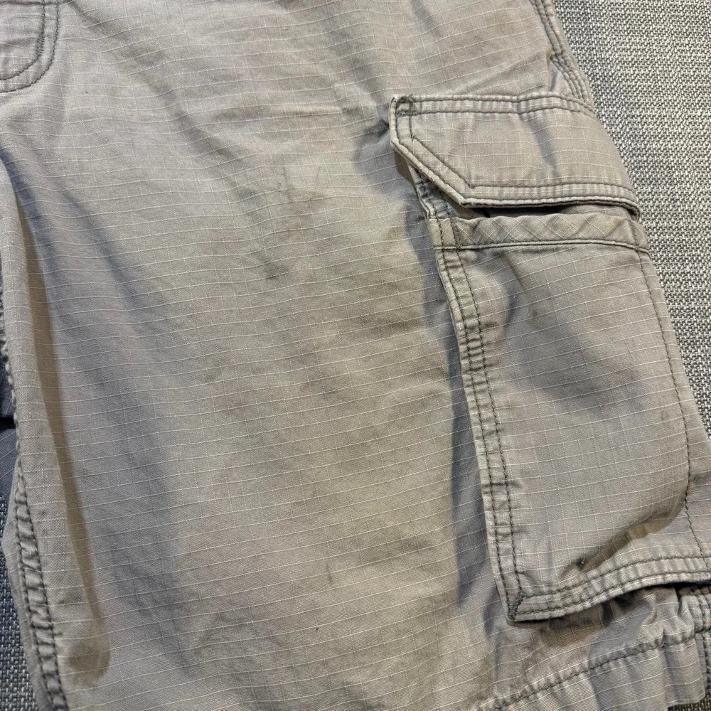 Carhartt gray cargo shorts men's size 38